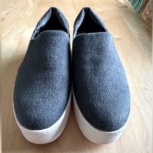 Vince Gray Platform Slip ons
